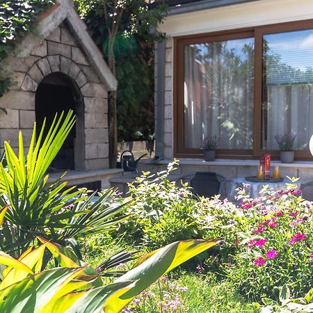 Marjan Hill 3-Br Apt,5 Guests Private Garden Near Beach Split Buitenkant foto