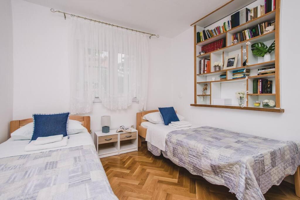 Marjan Hill 3-Br Apt,5 Guests Private Garden Near Beach Split Buitenkant foto