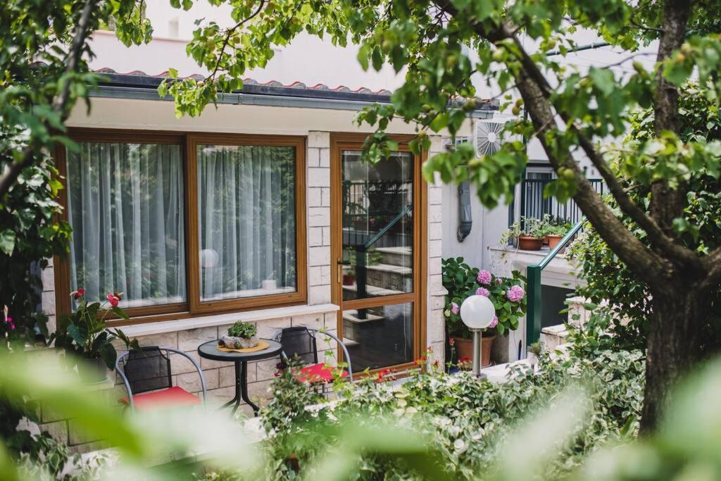Marjan Hill 3-Br Apt,5 Guests Private Garden Near Beach Split Buitenkant foto