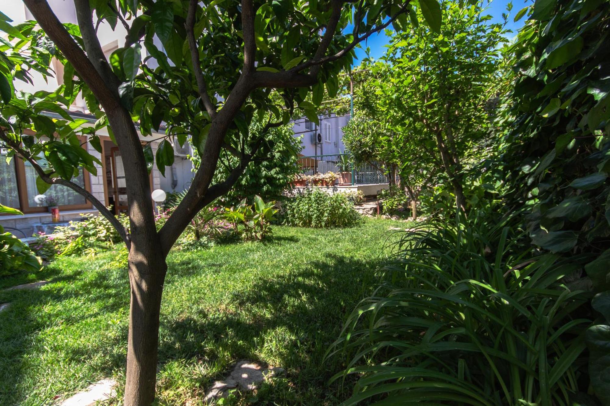 Marjan Hill 3-Br Apt,5 Guests Private Garden Near Beach Split Buitenkant foto